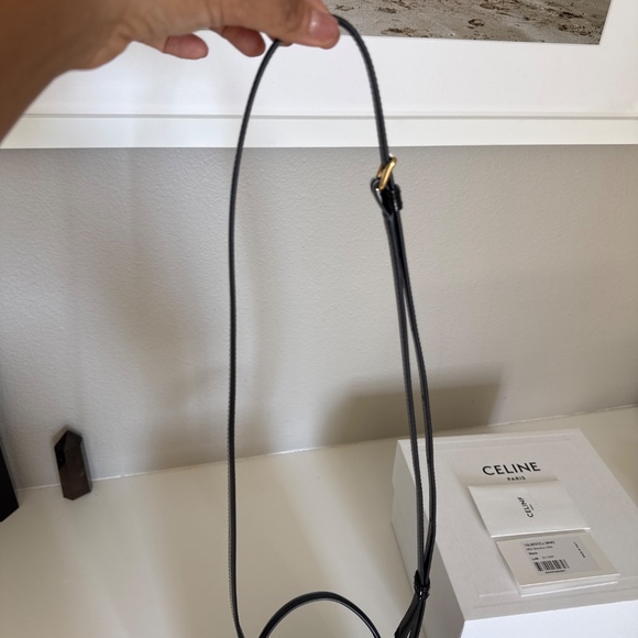 Celine Mini Besace Clea in Patent Calfskin Black - Picture 6 of 9